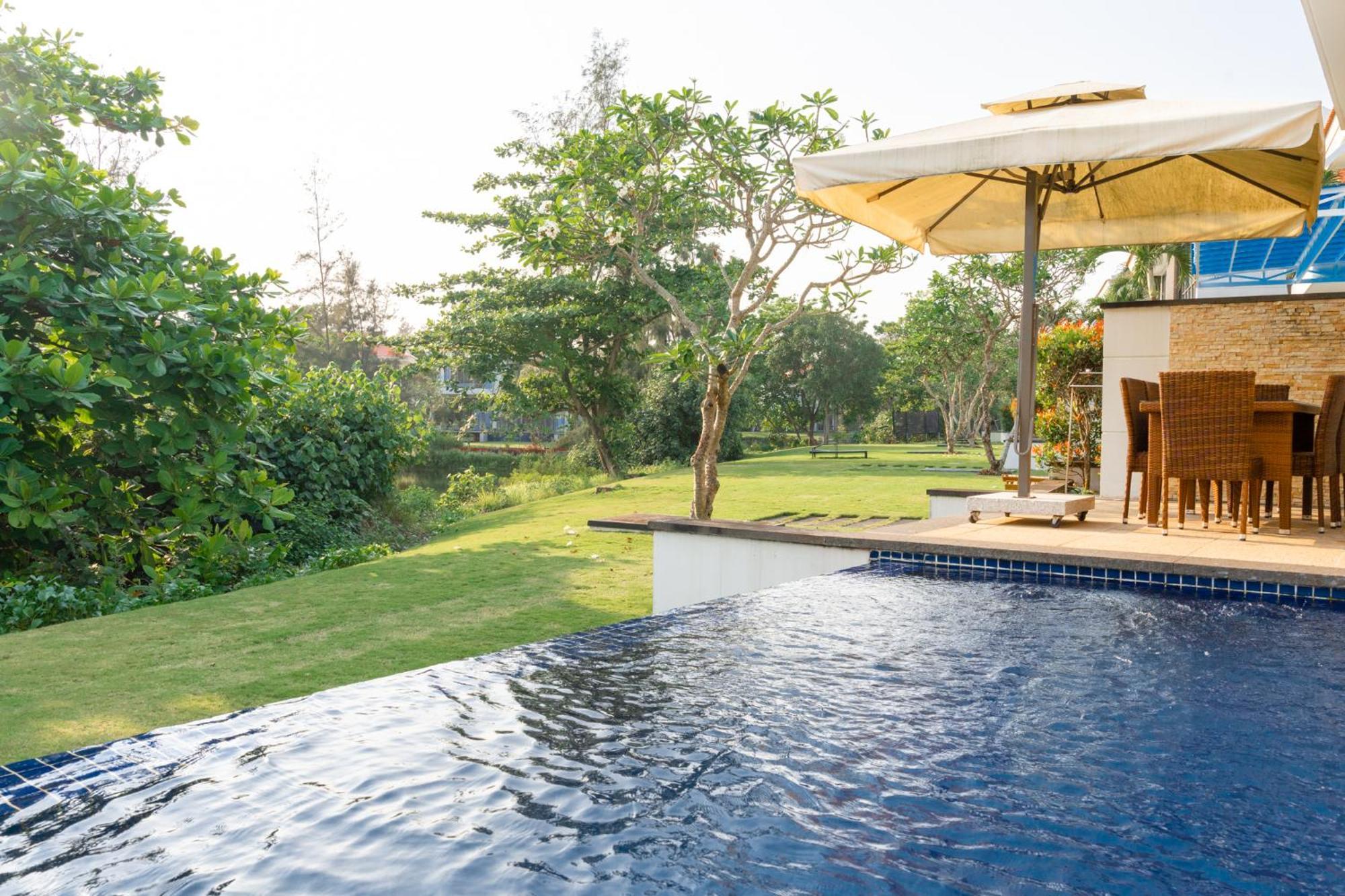 Diamond Beach Villa ดานัง ภายนอก รูปภาพ